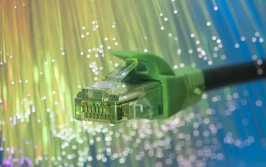Business benefits of fiber internet connectivity
